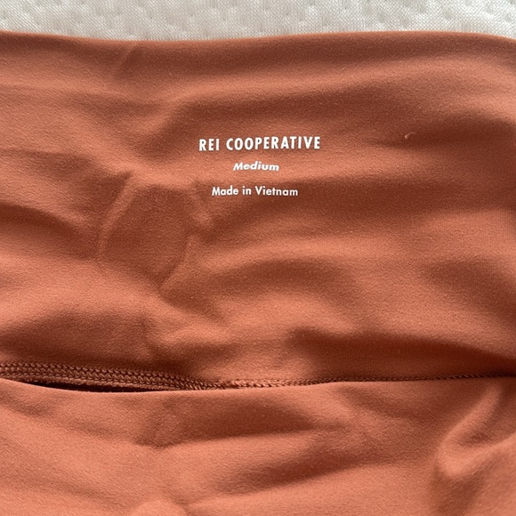 REI Cooperative - Picture 3 of 5